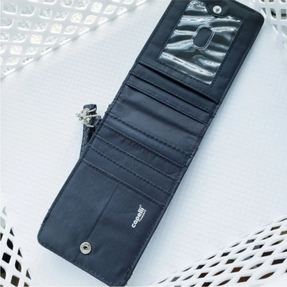Capelli of New York wallet wristlet black crosshatch leather  6x4